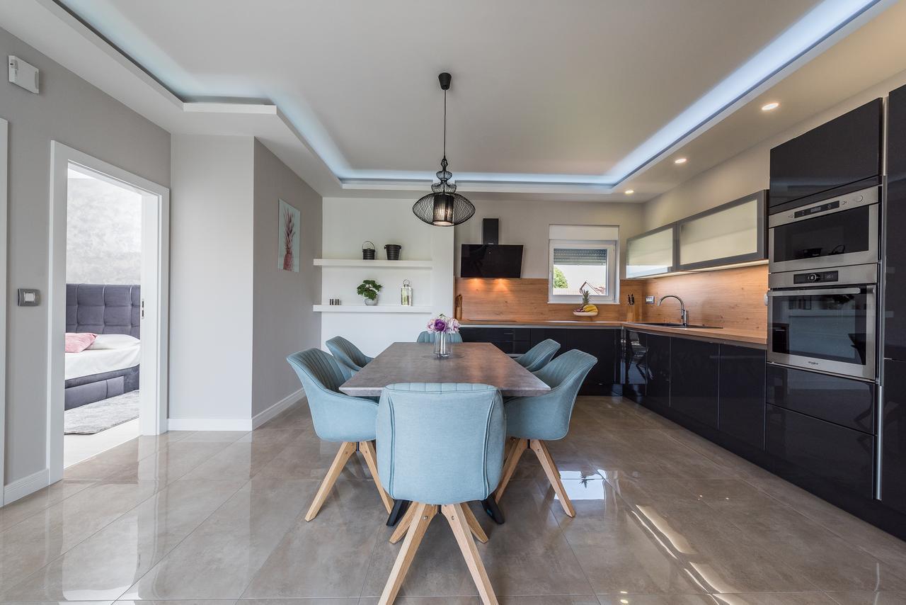 Luxury Apartments Marija Sukošan エクステリア 写真